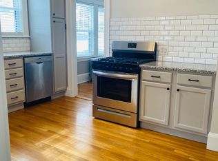 34 Leonard St UNIT 1, Woburn, MA 01801