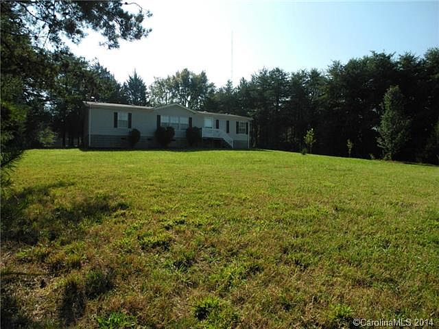 1st image of 114 Lynnhaven Dr
