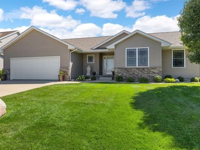 115 N 18th Ave, Hiawatha, IA, 52233