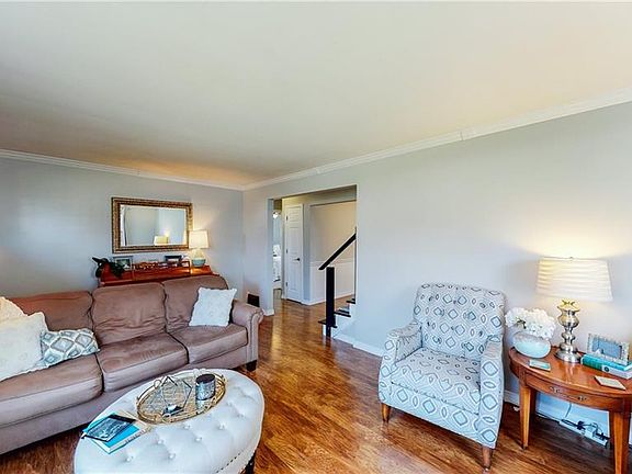 4th image of 2869 11th St