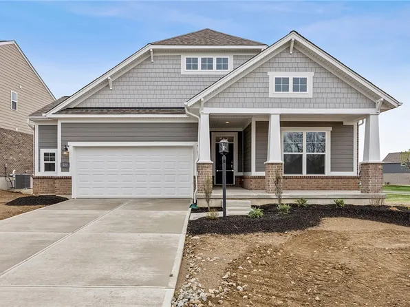 620 Goldfinch Dr #99, Dayton, OH 45434