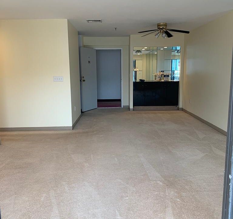 Main Hall looking into Main entrance