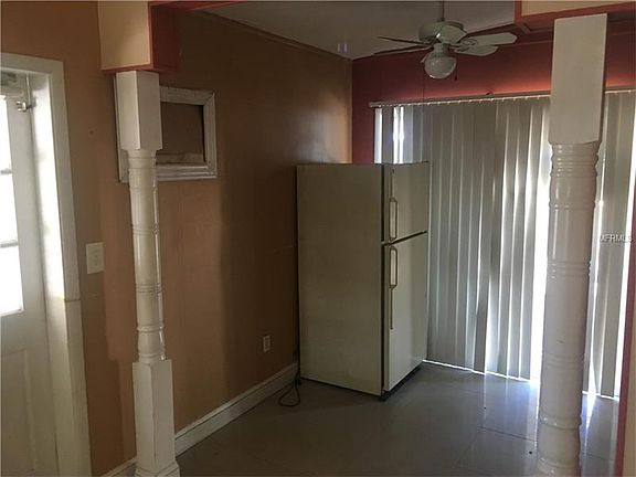 3rd image of 1711 W Jean St