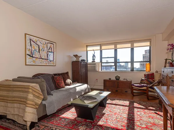 300 W 110th St APT 15H, New York, NY 10026