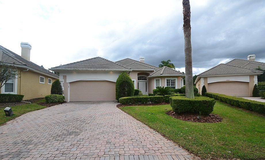1st image of 10668 Woodchase Cir