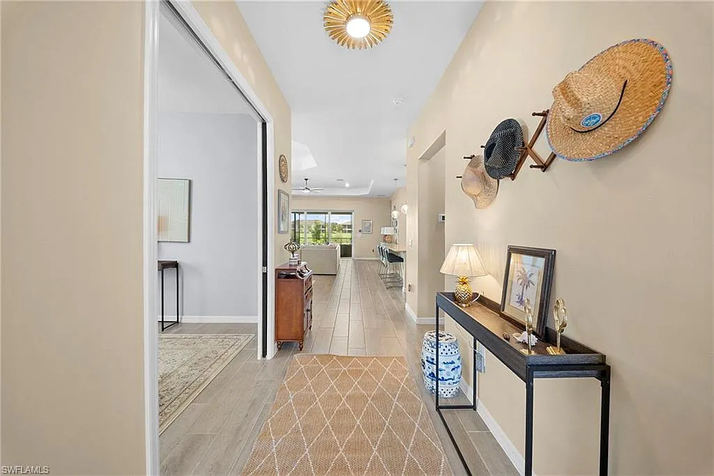 4 bed, 3.0 bath, 2238 sqft, $10,000 — Photo 4