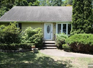 509 Ramapo Valley Rd, Oakland, NJ 07436