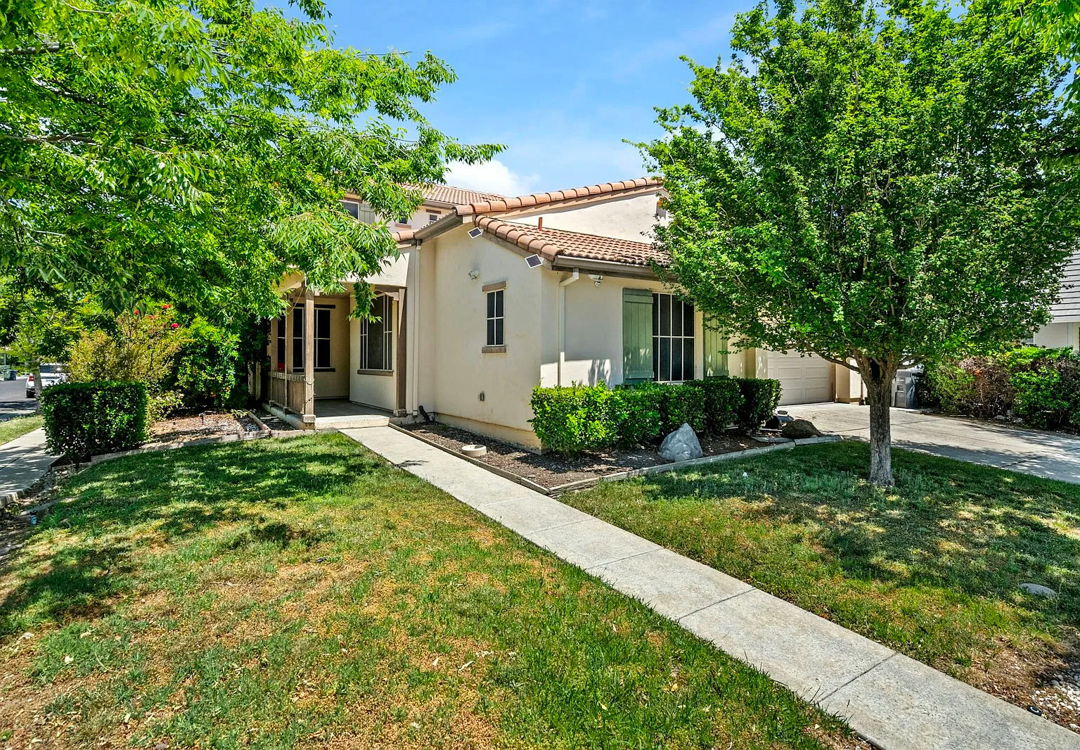 507 Burk Place — Photo 3