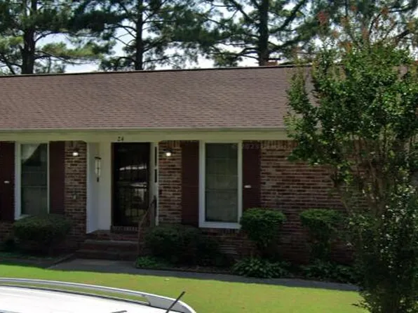 24 Sunvalley Dr, Jackson, TN 38305