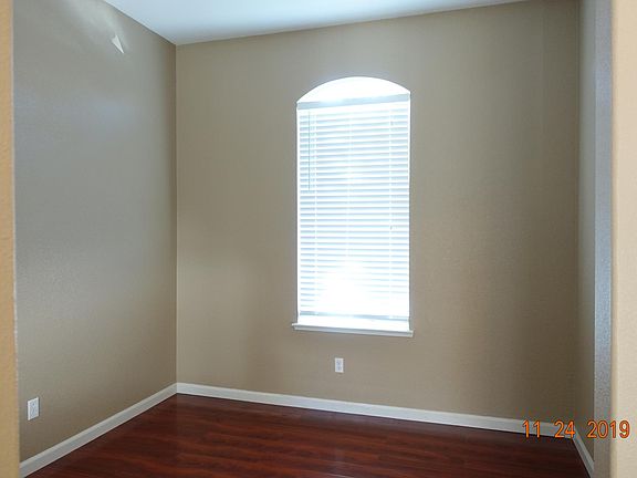3rd image of 9661 Marynissen Way