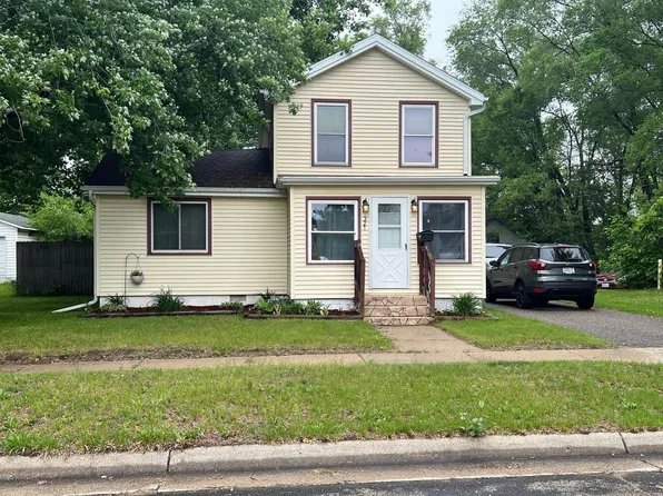 321 East Marion Street, Portage, WI 53901