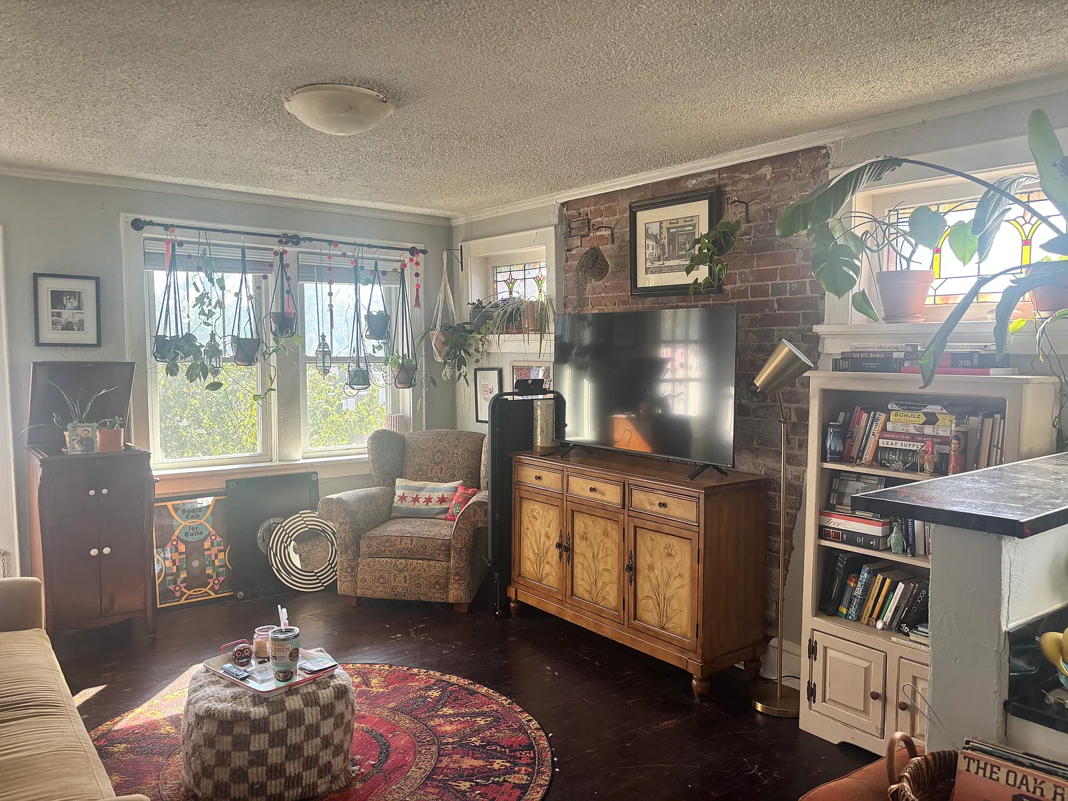 1 bed, 750 sqft, $995 — Photo 4
