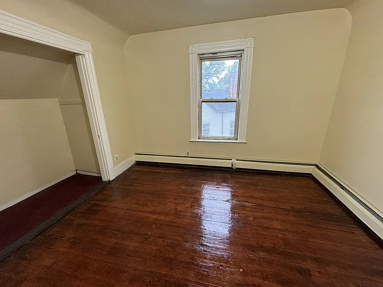 4 Otisfield St #2 — Photo 15