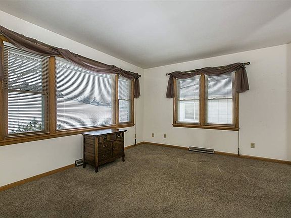2nd image of 1671 McPoland Ave