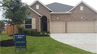 1st image of 406 Cascade Oaks Ln