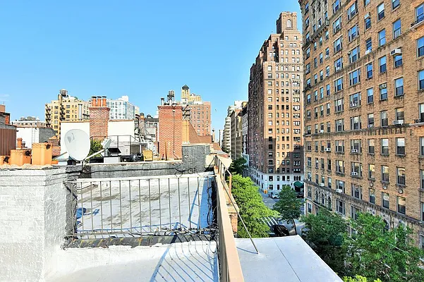 Rented by Balass Ralph, LREB | media 3