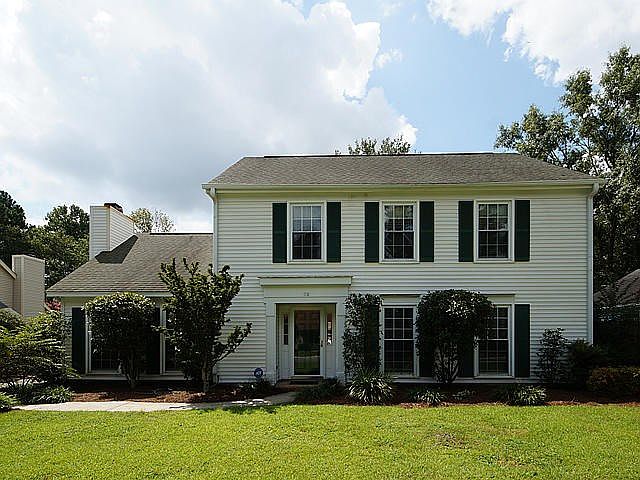 110 Alwyn Blvd