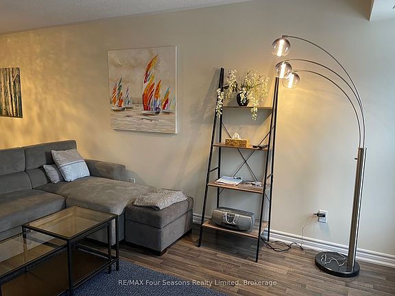 5th image of 5 Anchorage Cres #207