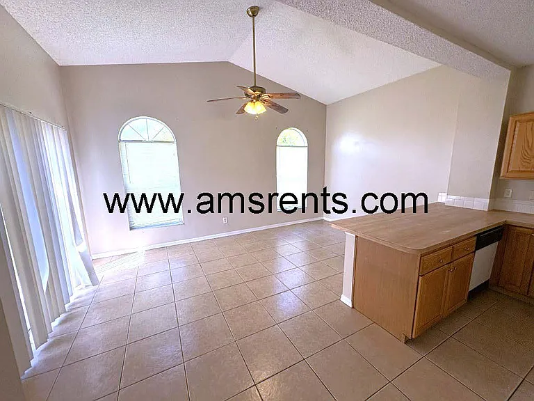 2404 Condado Ct — Photo 15
