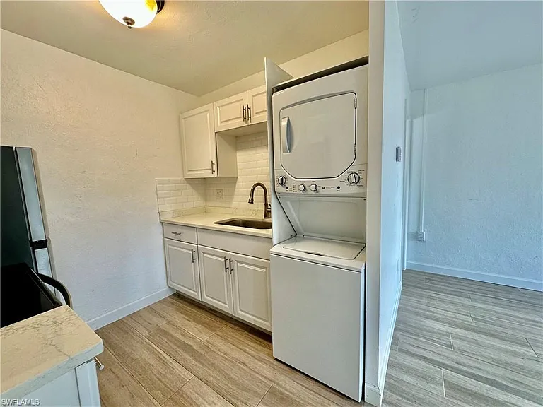 4241 Tarpon Ave #4 — Photo 9