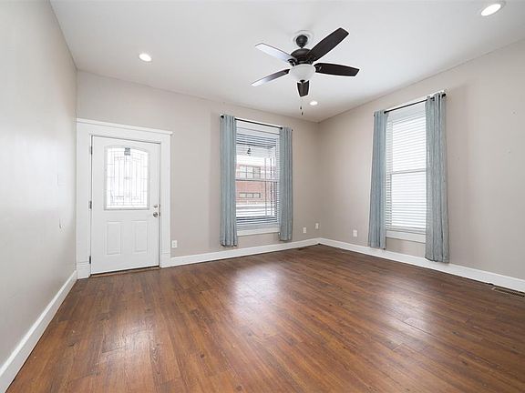 5th image of 420 Clay St