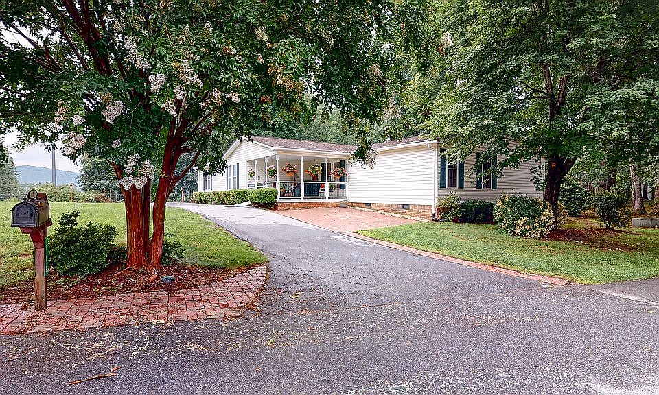 189 Greystone Dr, Hendersonville, NC 28792 Zillow