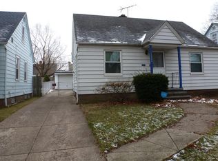 12005 Kensington Ave, Cleveland, OH