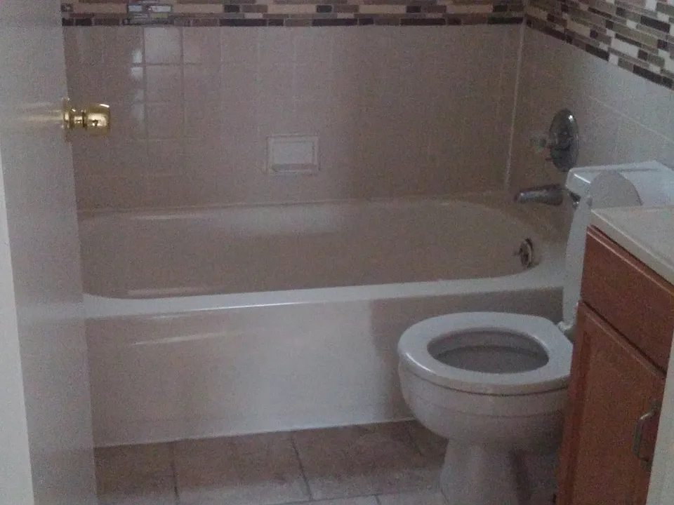 544 Springfield #2 — photo 8 of 10