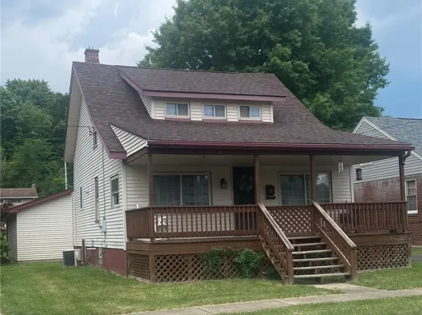 398 E North Ave, East Palestine, OH 44413