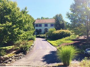 7 Autumn Ct, West Milford, NJ 07480