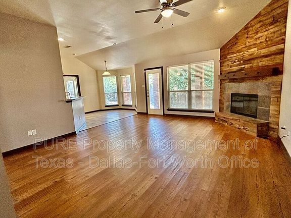4th image of 629 Madeline Ct