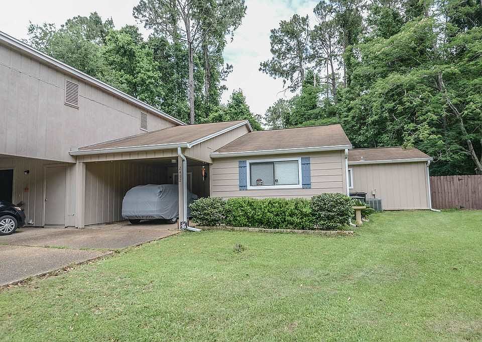 1st image of 2412 Ryan Pl