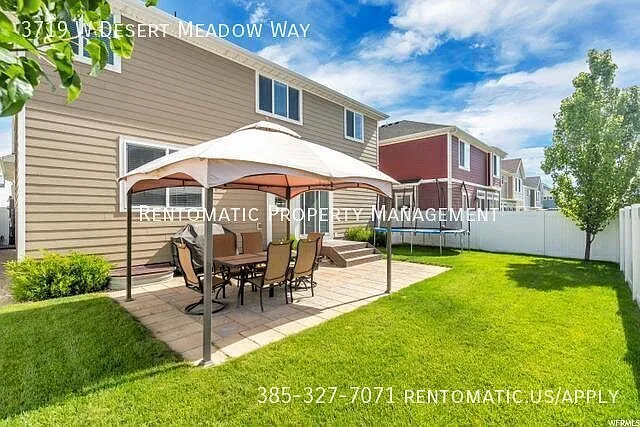 5 bed, 3.5 bath, 3576 sqft, $3,399 — Photo 3