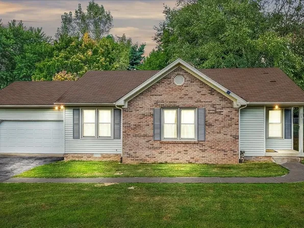 386 Pleasant Place Way, Bowling Green, KY 42104