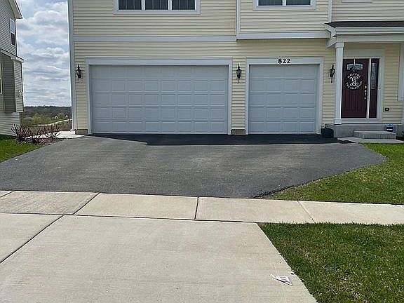 2nd image of 822 Harwood Ave
