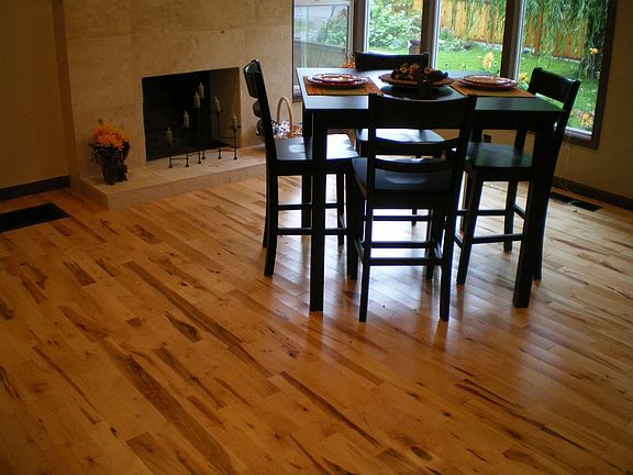 For more photos, go to: http://www.flickr.com/photos/24151786@N06/