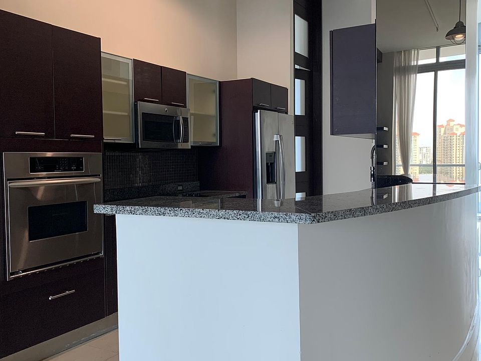 1st image of 3029 188th St #1121