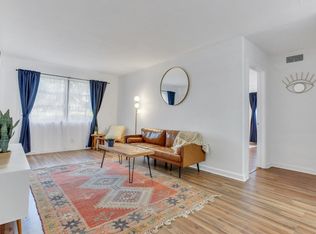 2 E 67th St #1, Savannah, GA 31405
