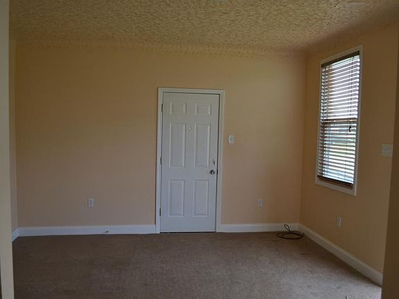 3rd image of 5629 Marshal Foch St