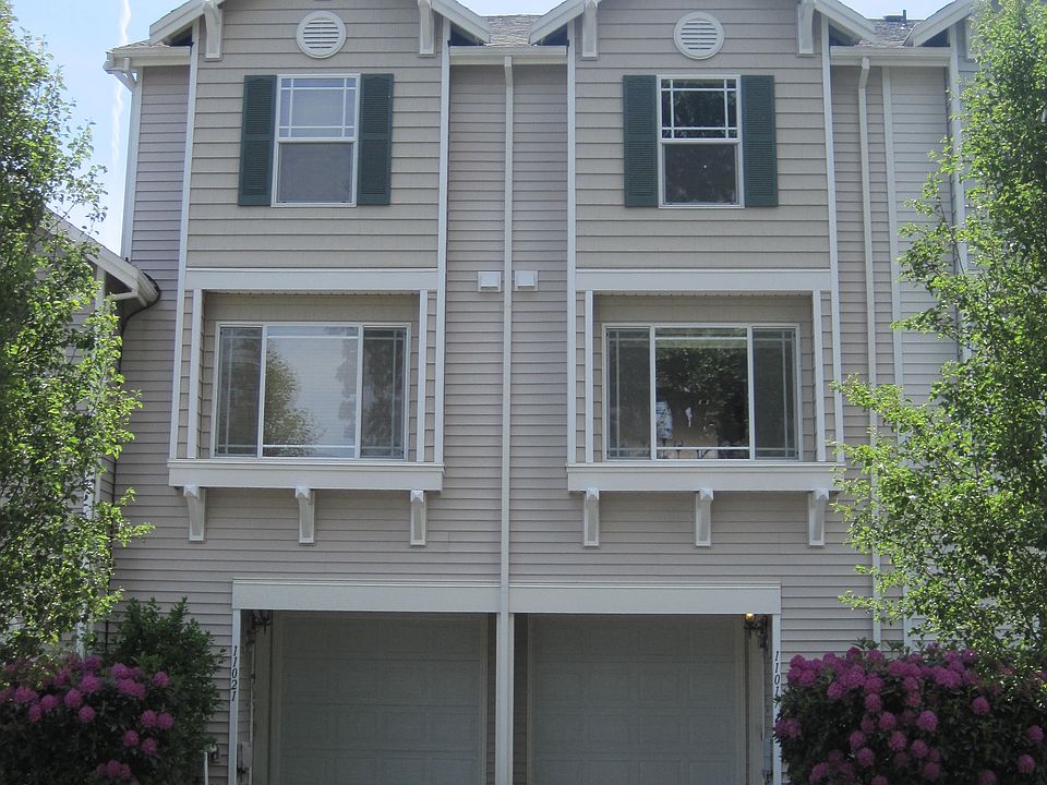 1st image of 11017 SE 18th St