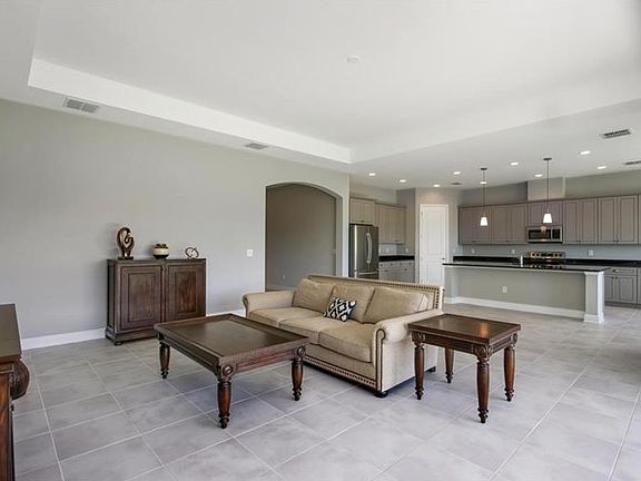 3rd image of 9707 Oak Ranch Crescent Ct