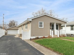 18446 Chicago Ave, Lansing, IL 60438