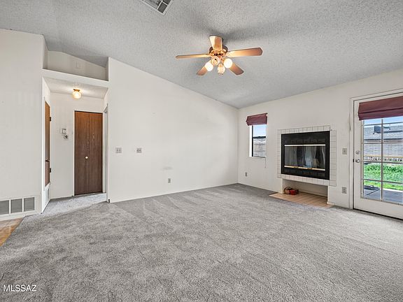 5th image of 1810 W Great Oak Dr