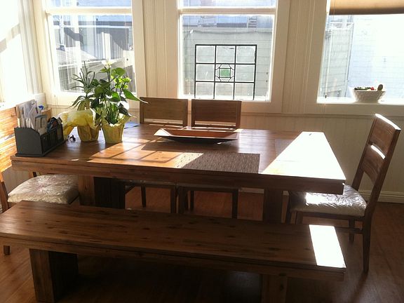 Dining sun room off of kitchen - bright and lovely space