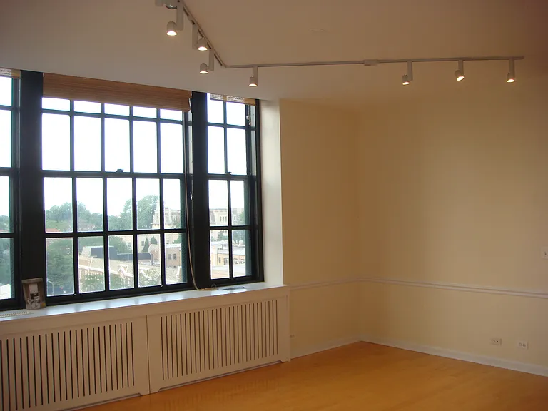 807 Church St #513 — Photo 2