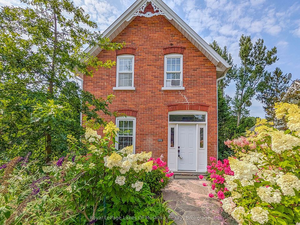 1st image of 212 James St