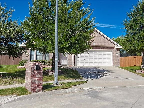 5th image of 4501 Golden Yarrow Dr