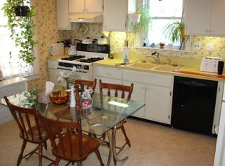 80 Palisade Rd, Elizabeth, NJ 07208