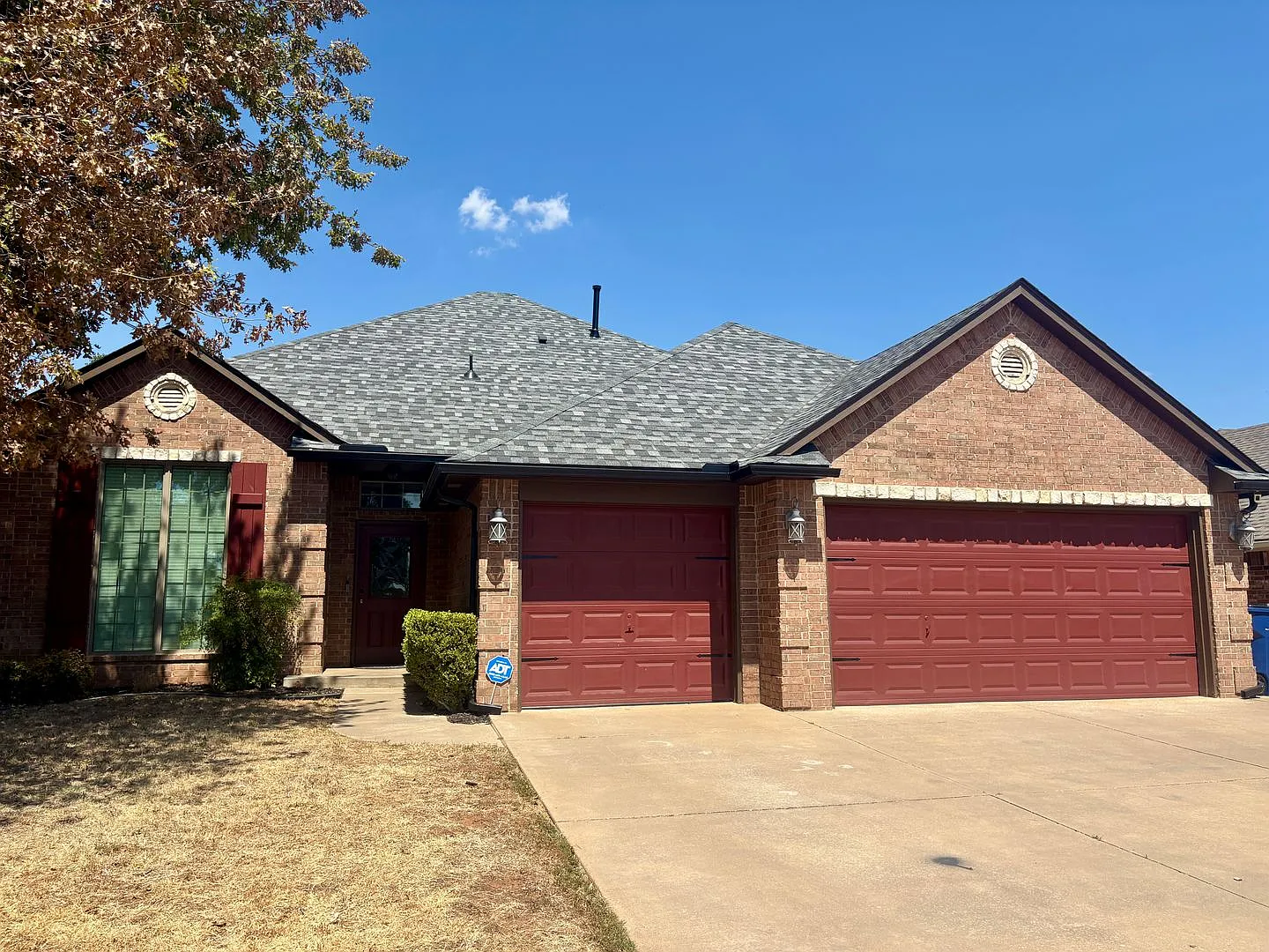 Spacious 4-Bed, 2.5-Bath Home for Lease in Edmond, OK — Photo 3