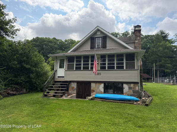 64 Glendale Ln, Drums, PA 18222